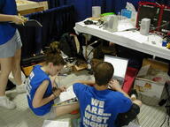 2002 2002cmp frc501 pit team // 600x450 // 59KB