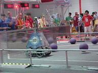 2004 frc501 match robot // 640x480 // 78KB