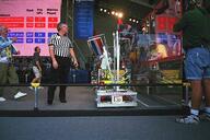 2000 2000cmp frc136 frc66 match robot // 600x400 // 41KB