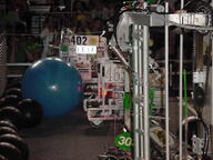 2001 2001cmp frc302 frc402 frc465 match robot // 1024x768 // 133KB