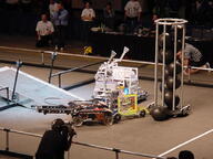 2001 2001mi2 frc301 frc465 frc9 match robot // 1024x768 // 133KB