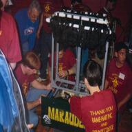 1999 1999nj frc11 robot team // 650x480 // 84KB