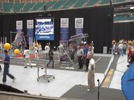 2004 2004new frc1403 match robot // 640x480 // 95KB