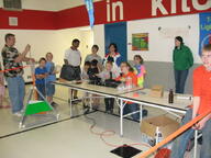 2005 demo frc862 robot // 1024x768 // 238KB