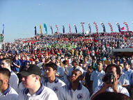 2001 2001cmp crowd // 600x450 // 90KB
