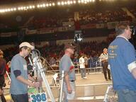 2005 2005gl frc308 robot // 640x480 // 105KB