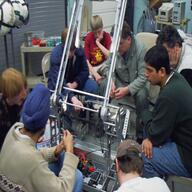 2000 build frc11 robot // 640x480 // 56KB
