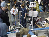2005 2005nh pit // 640x480 // 107KB