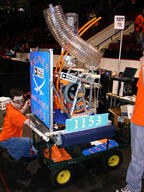2006 frc1153 pit robot // 600x800 // 150KB