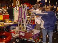 2007 2007nh frc1335 pit robot // 2048x1536 // 594KB