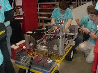 2007 2007nh frc1519 pit robot // 1600x1200 // 417KB