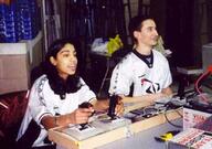 2001 frc75 team // 360x254 // 22KB