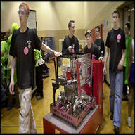 2001 2001nj frc11 robot team // 400x232 // 30KB