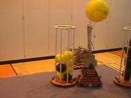 2001 frc222 robot // 640x480 // 39KB