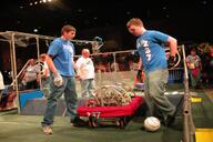 2010 frc237 match robot team // 300x200 // 120KB