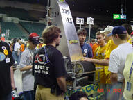 2002 2002oh frc229 pit robot // 640x480 // 67KB