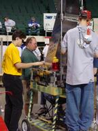 2002 2002oh frc229 robot // 480x640 // 49KB
