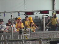 2002 2002fl frc267 match robot team // 640x480 // 69KB
