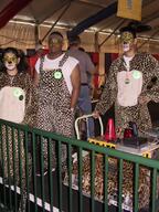 2002 2002cmp frc57 robot team // 768x1024 // 301KB
