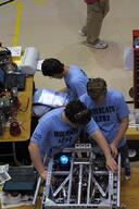 2003 2003fl frc1029 pit robot team // 576x864 // 80KB