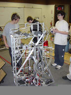 2002 build frc192 robot team // 384x512 // 209KB