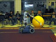 2004 frc498 robot scrimmage // 568x426 // 38KB