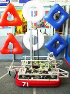 2011 frc71 robot // 240x320 // 54KB