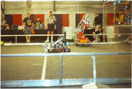 2002 2002cmp frc356 frc359 match robot // 902x606 // 77KB