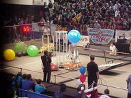 2001 crowd frc284 match robot // 640x480 // 87KB