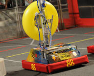 2011 2011cmp frc88 match robot // 250x200 // 113KB