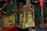 2009 frc175 match robot // 320x214 // 39KB