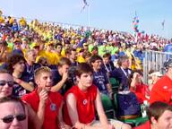 2002 2002cmp crowd video // 320x240, 14.9s // 1.9MB