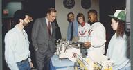 1992 1992cmp dean_kamen frc-4 frc191 george_hw_bush robot team woodie_flowers // 1079x566 // 58KB