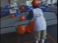 1998 1998cmp crowd frc132 frc45 match qf3m2 robot team video // 640x480, 93.5s // 15MB