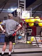 2000 2000cmp frc201 frc255 match robot // 480x640 // 47KB