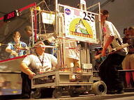 2000 2000cmp frc255 robot // 640x480 // 98KB