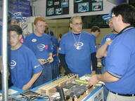 2003 2003oh frc226 pit team // 1600x1200 // 370KB