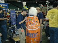 2003 2003oh frc174 pit robot // 1600x1200 // 380KB