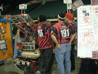 2003 2003oh frc191 pit team // 1600x1200 // 384KB