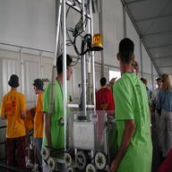 2001 2001fl frc710 robot // 2048x1536 // 648KB