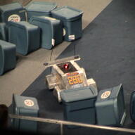 2003 2003mi frc280 match robot // 1152x864 // 412KB