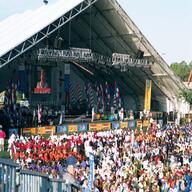 2001 2001cmp crowd // 600x400 // 66KB