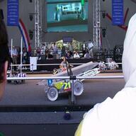 2001 2001cmp frc21 frc434 match robot // 576x432 // 57KB