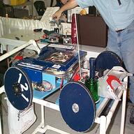 2001 2001cmp frc121 pit robot // 640x480 // 158KB