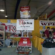2001 2001cmp frc203 pit robot // 480x640 // 73KB