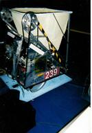 1999 frc239 robot // 534x768 // 62KB