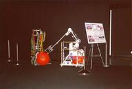 1998 demo frc119 frc21 robot // 1024x694 // 63KB